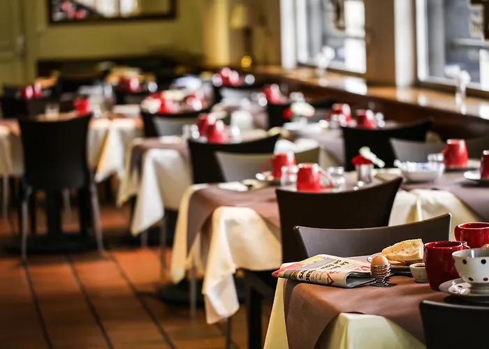 The Originals City, Hotel Colmar Gare