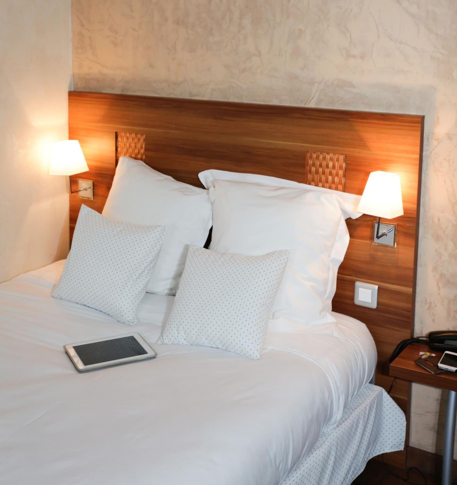 Hotel The Originals City, Gare 3*